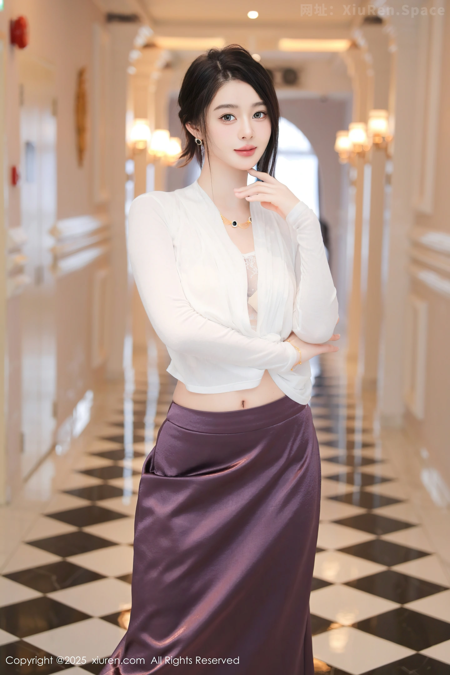 图片[5]-[XiuRen秀人网] VOL.10201 模特Candy糖糖白上衣配紫色长裙露肉丝吊袜秀丰腴身材诱惑写真75P-秀人网官方网站